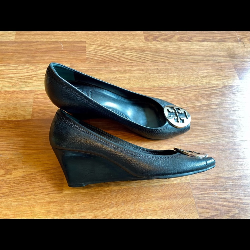 Black Leather Tory Burch Wedges